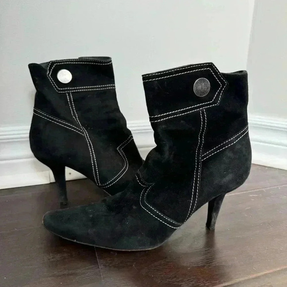Tods suede ankle  booties 9.5 - Picture 2 of 9